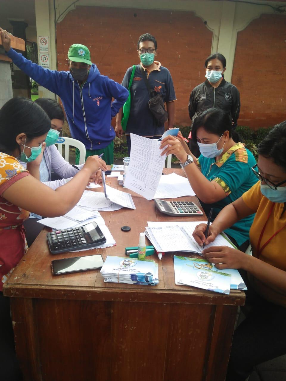 Sampah Bisa Menghasilkan Uang 