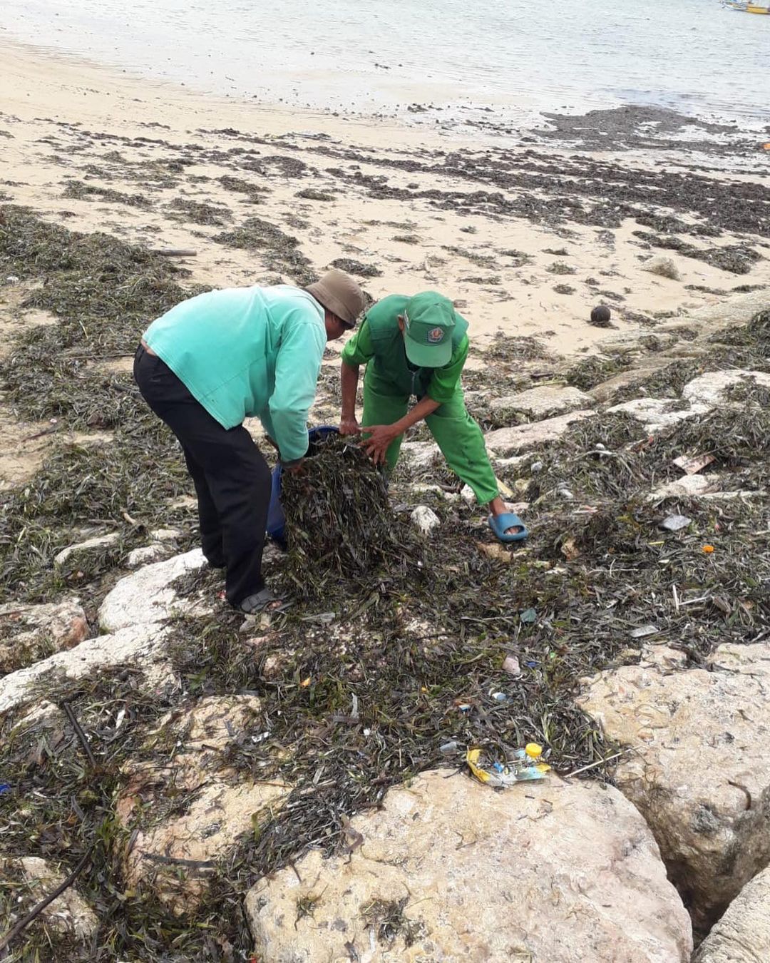 Atensi sigap dilakukan oleh petugas Dinas Lingkungan Hidup dan Kebersihan Kota Denpasar