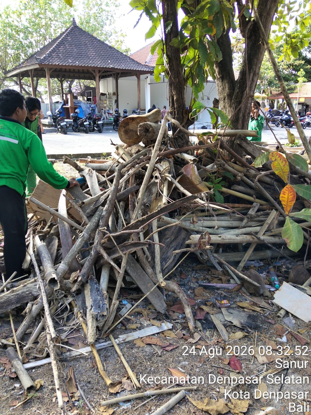Gambar 2