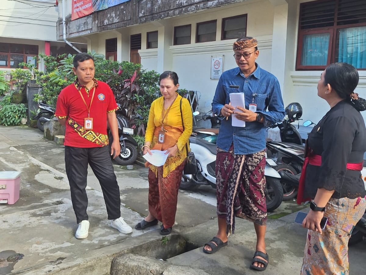 Edukasi sejak dini memupuk kepedulian bersama khususnya generasi penerus yang peduli terhadap lingkungan